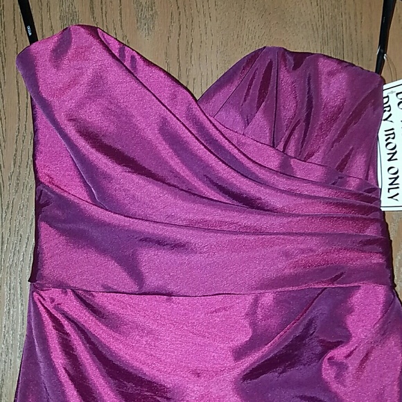 Strapless sweetheart neckline azalea dress - Picture 2 of 6